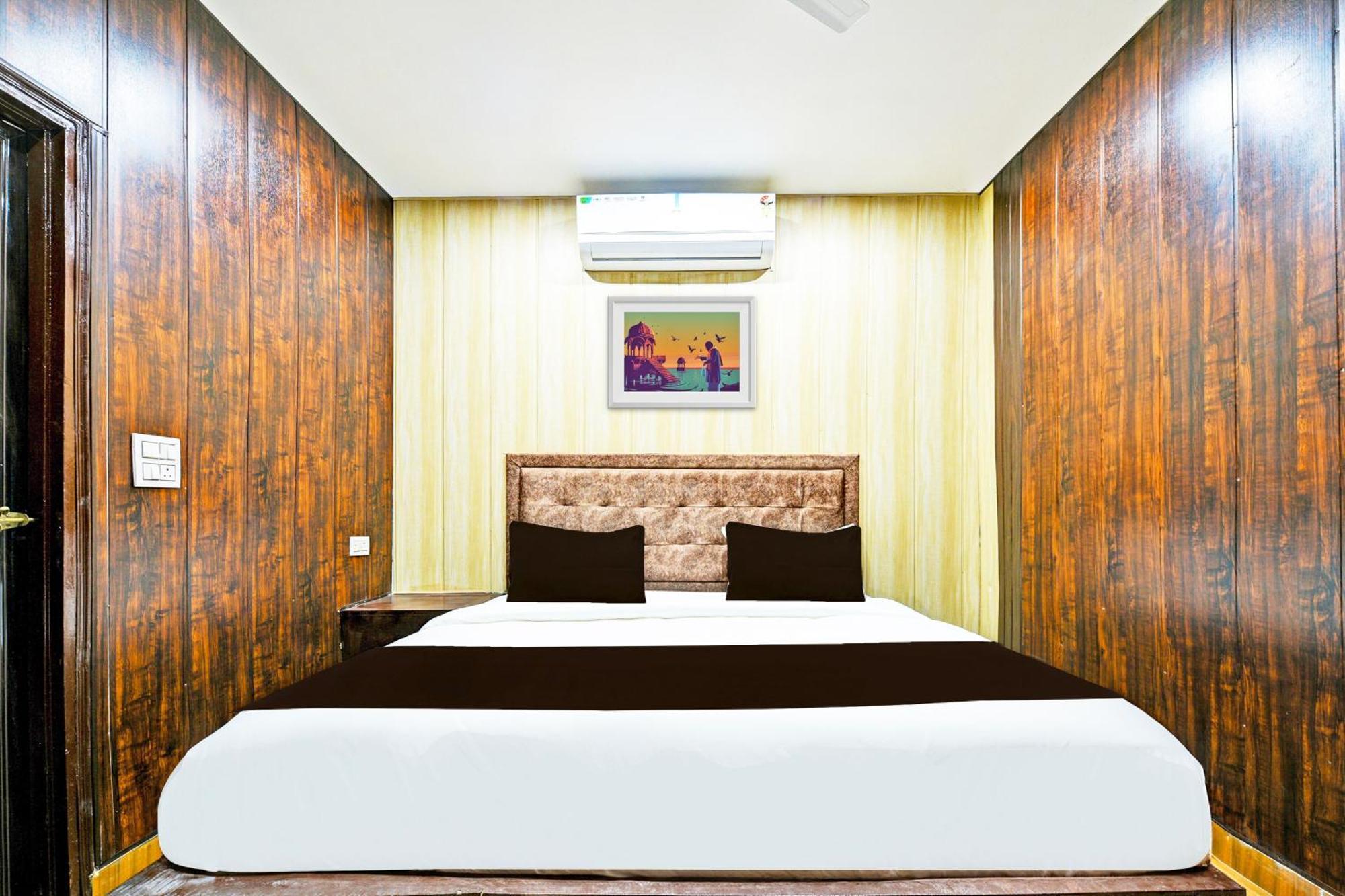 Hotel O Lavish Фаридабад Экстерьер фото